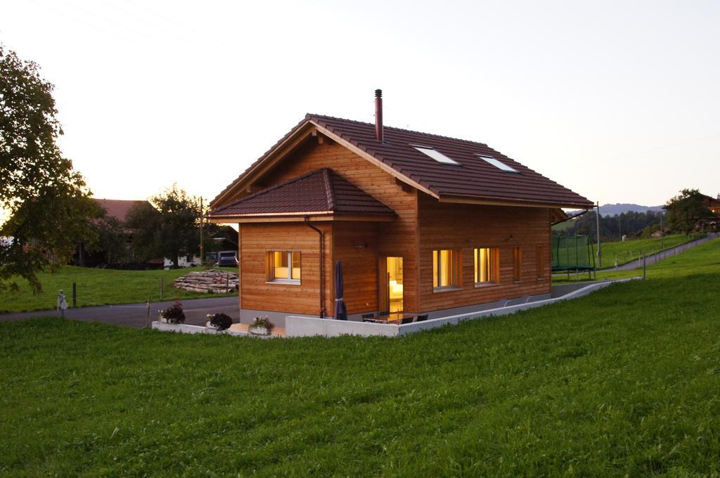 Gaestehaus Myhideaway Reichenbach im Kandertal Номер фото